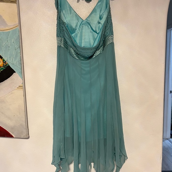 Sube wong Elegant Teal Evening Dress - Picture 2 of 5
